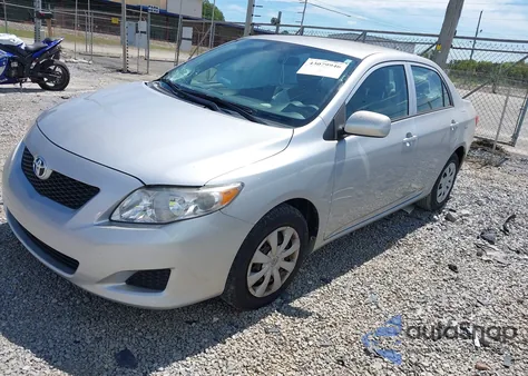 2010 Toyota Corolla Le z USA, uszkodzony, nr VIN 1NXBU4EE4AZ167265